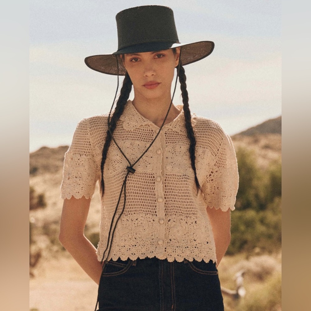 NWT $350 THE GREAT. The Crochet Polo Top